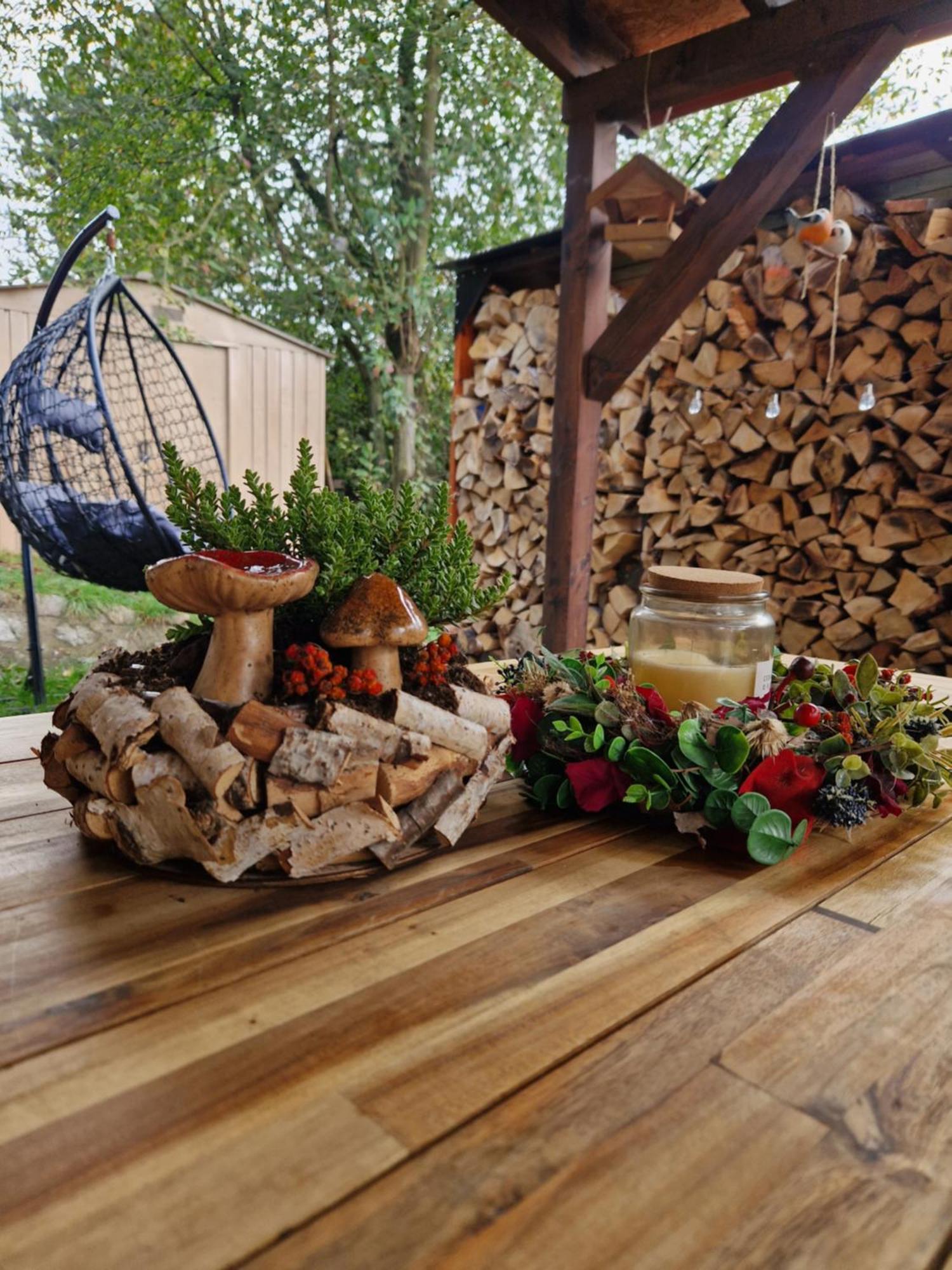 Chata Jeleni Drevenice S Vlastni Virivkou Horni Halze Exteriör bild